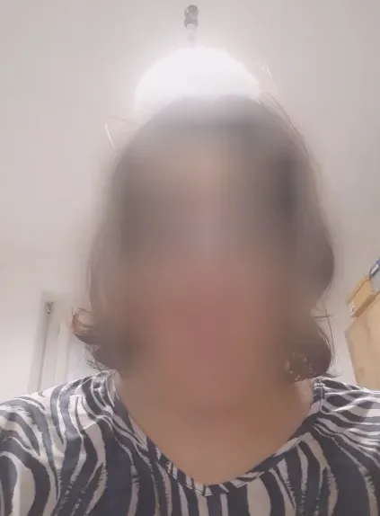 Elisabeth, 28