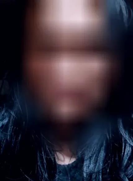 Lena, 32