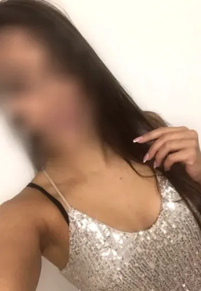 Renate, 24