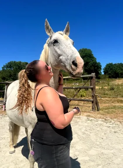 Romana, 23