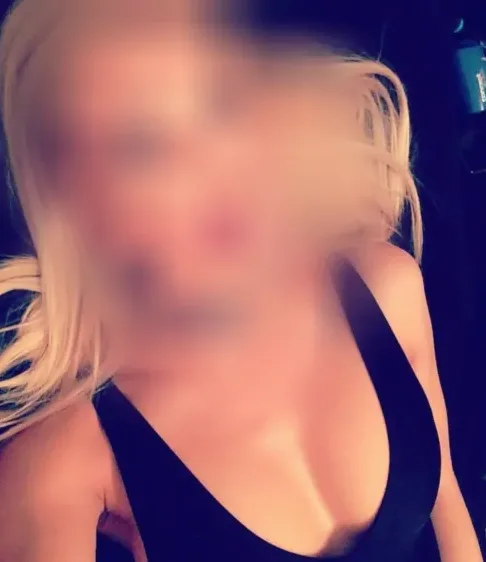 Sanja, 36